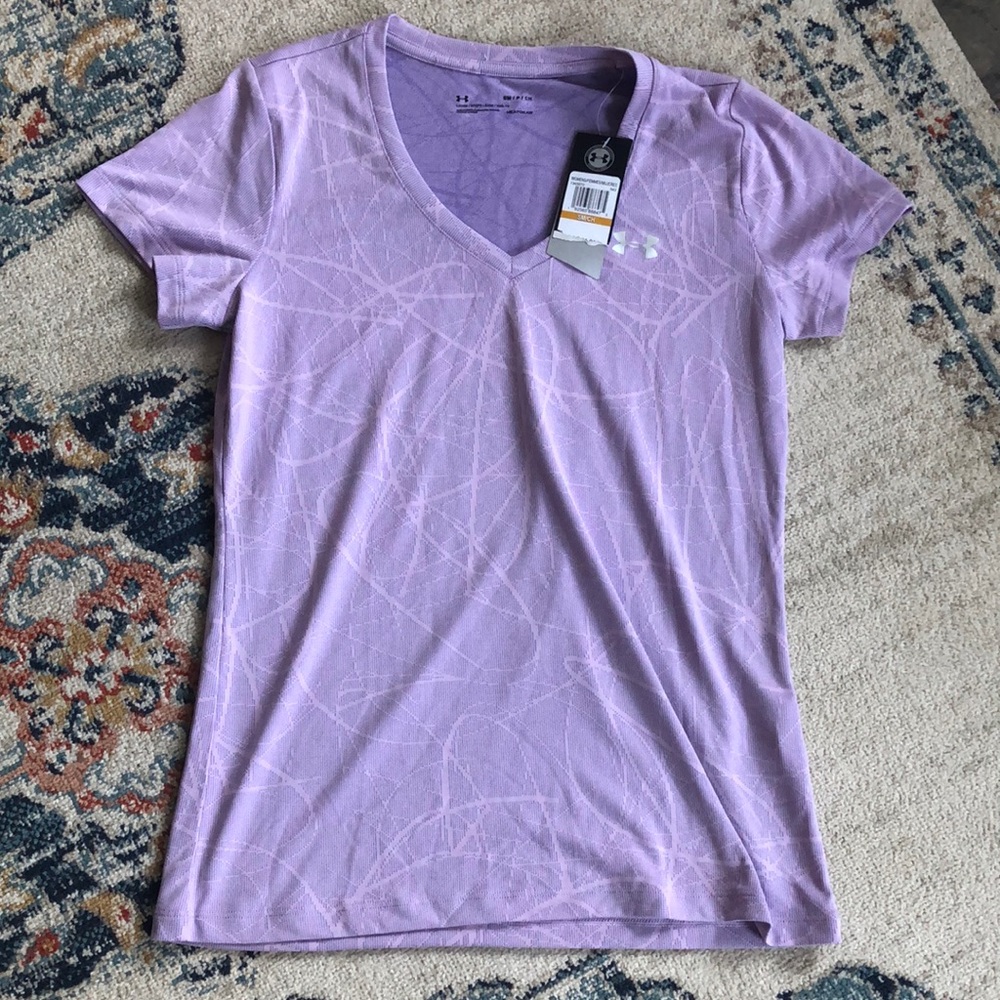Purple UnderArmour Heatgear t-shirt never worn